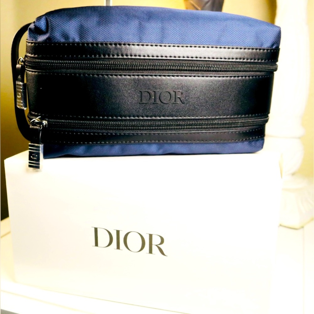 “HOST PICK” DIOR navy blue toiletry pouch bag travel case NIB